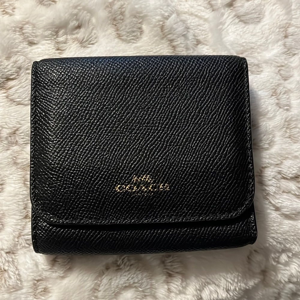 Coach women’s small wallet